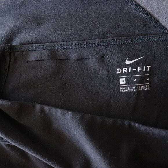 Nike Women's Sz M Black Power Legend Tight Fit High Rise Stretch Pocket Leggings - Picture 9 of 11